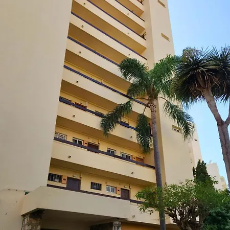 Sea View 2br Beachfront & Cozy Balcony Apartmán *